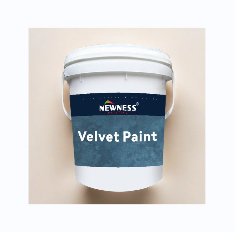 Decoração de interiores colorida com aplicação de pincel de pintura de parede metálica certificada